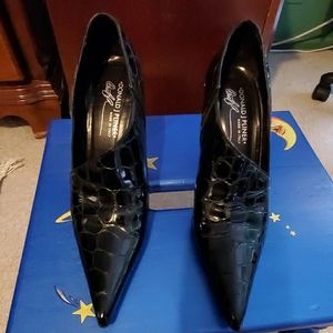 Donald Pliner booties.